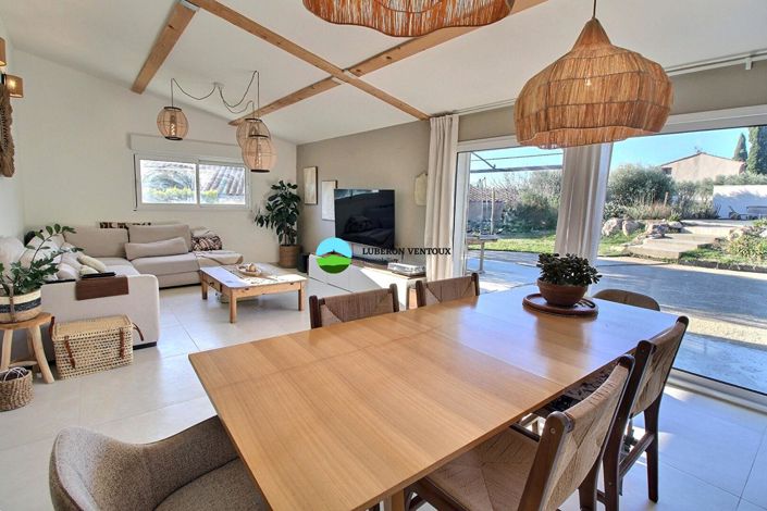 Image No.5-5 Bed House for sale