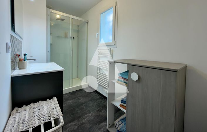 Image No.10-2 Bed House for sale