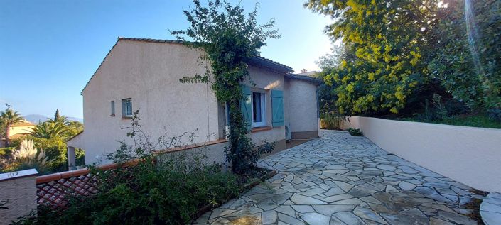 Image No.26-4 Bed House for sale