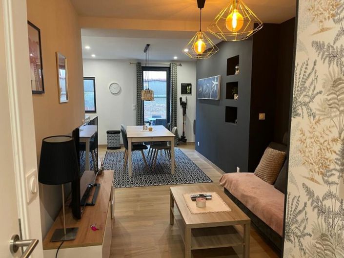 Image No.2-House for sale