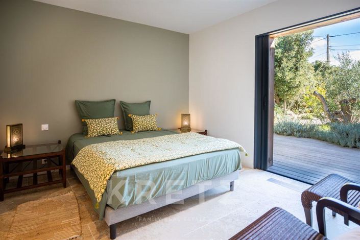 Image No.10-4 Bed House for sale