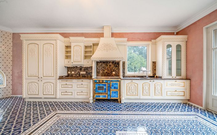 Image No.14-5 Bed House for sale