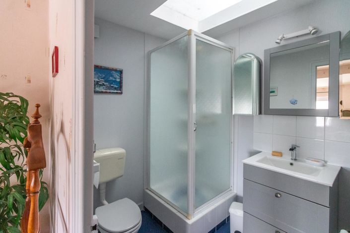 Image No.12-3 Bed House for sale