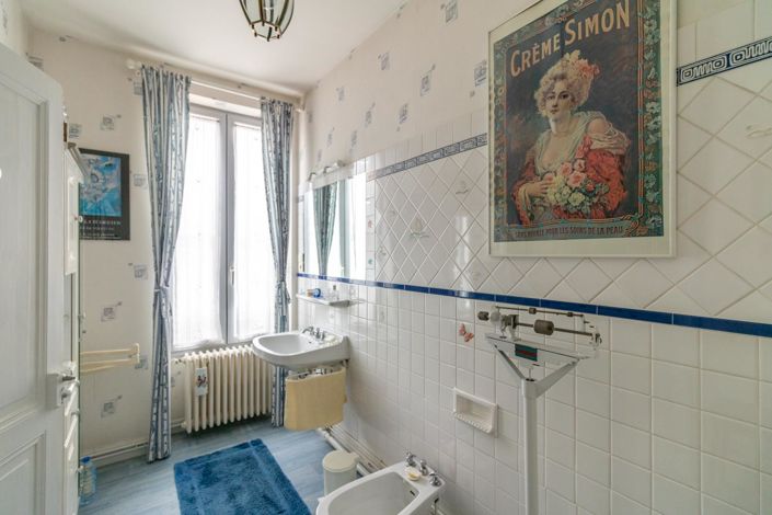 Image No.13-3 Bed House for sale