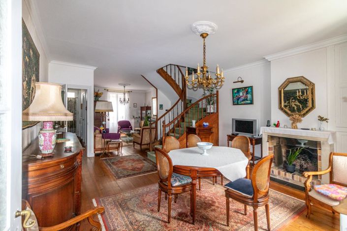 Image No.2-3 Bed House for sale