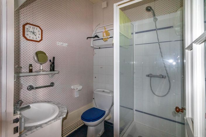 Image No.9-3 Bed House for sale