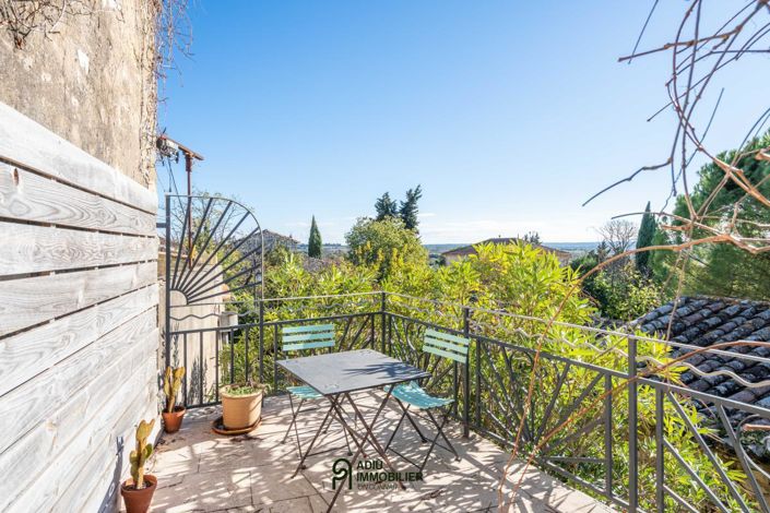 Image No.2-Maison de 3 chambres à vendre à Uzès