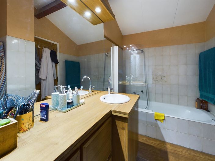 Image No.10-Appartement de 3 chambres à vendre à Saint-Florent