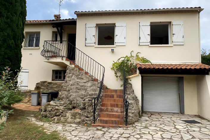 Image No.14-3 Bed Apartment for sale