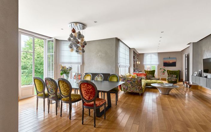 Image No.2-Propriété de 5 chambres à vendre à Franche-Comté