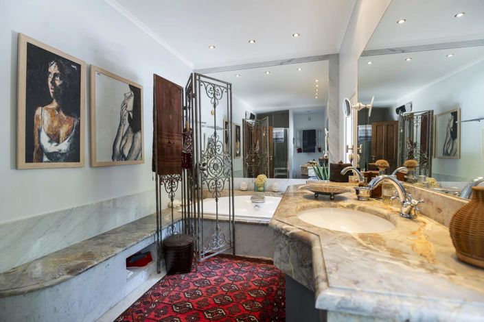 Image No.11-4 Bed House for sale