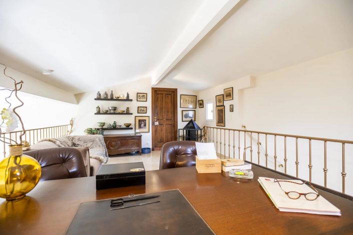 Image No.13-4 Bed House for sale