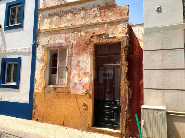 Image No.4-2 Bed House for sale