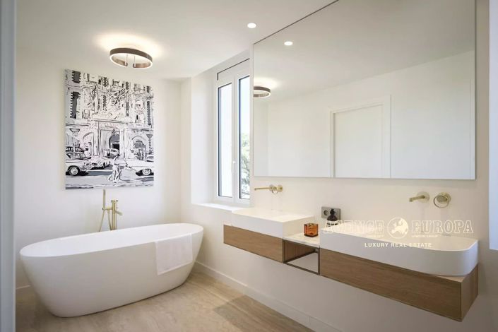 Image No.8-Apartment for sale