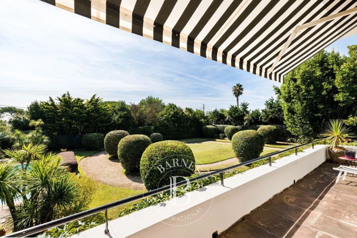 Image No.9-5 Bed House for sale