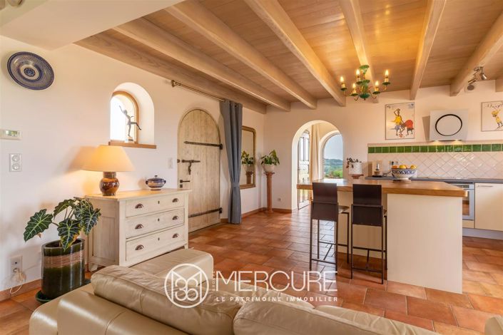 Image No.4-5 Bed House for sale