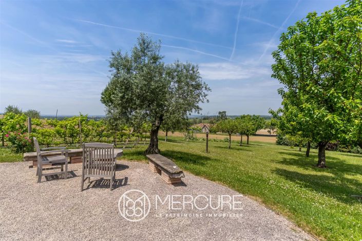 Image No.7-5 Bed House for sale