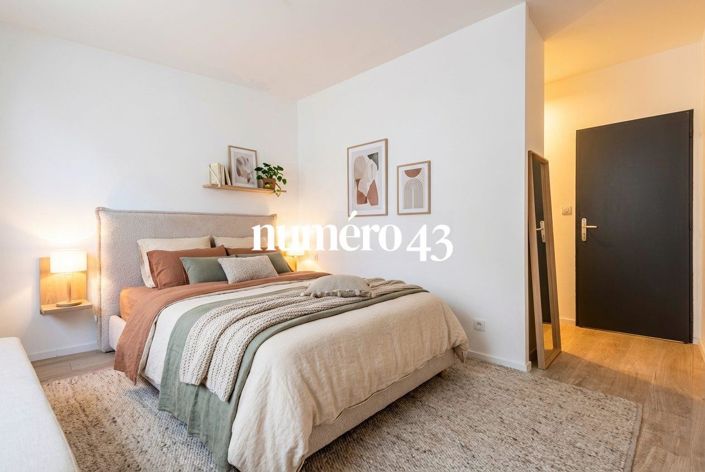 Image No.9-3 Bed Property for sale