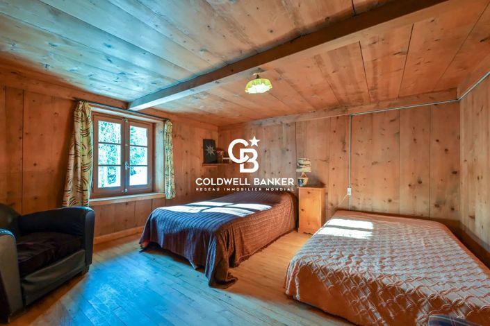 Image No.7-4 Bed House for sale