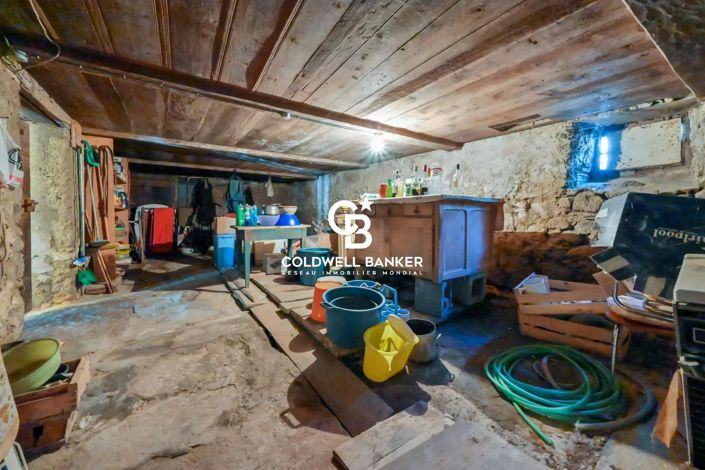 Image No.9-4 Bed House for sale