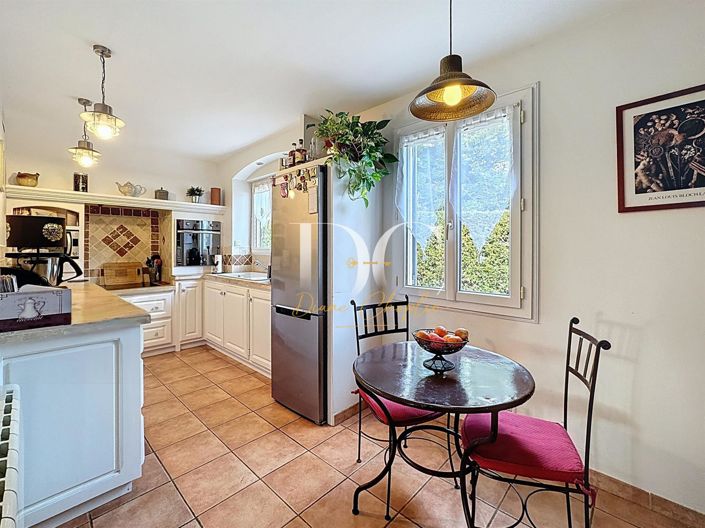 Image No.7-Maison de 4 chambres à vendre à Velleron