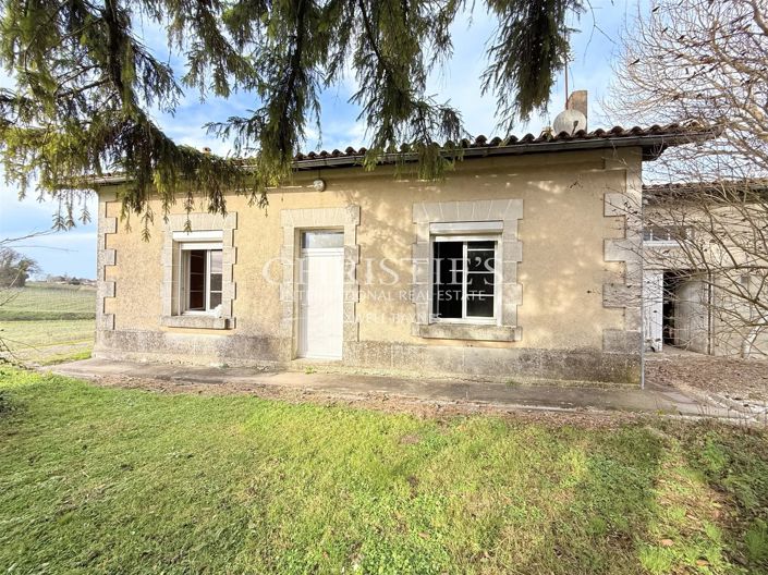 Image No.38-10 Bed House for sale