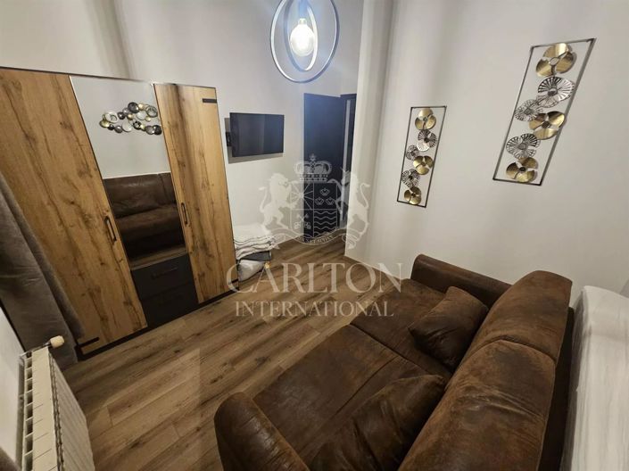 Image No.14-4 Bed House for sale