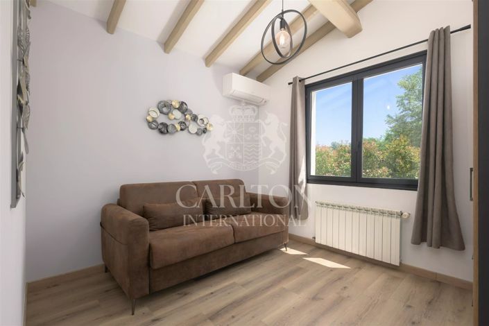Image No.19-4 Bed House for sale