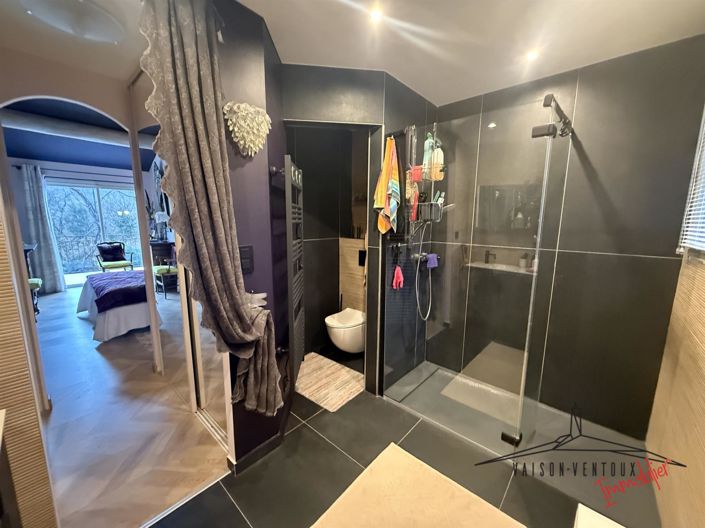 Image No.12-5 Bed House for sale