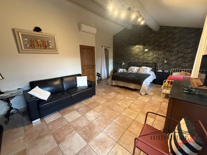 Image No.20-5 Bed House for sale