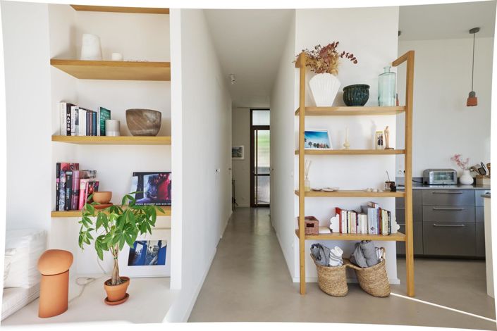 Image No.10-3 Bed House for sale