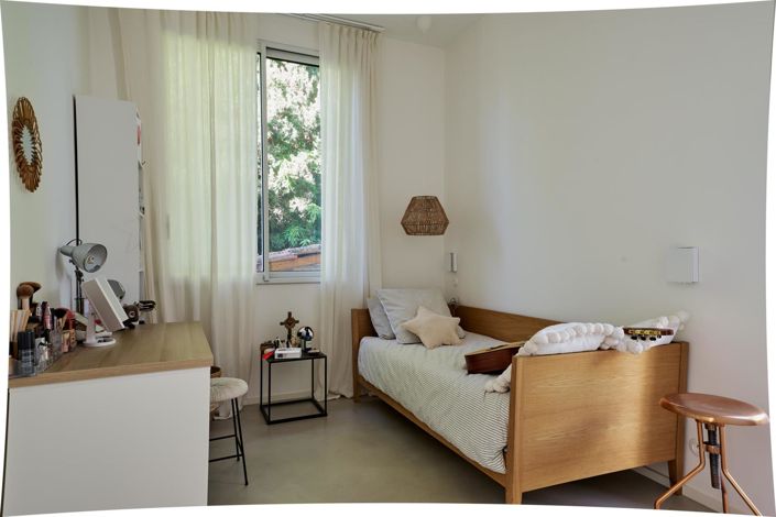 Image No.14-3 Bed House for sale