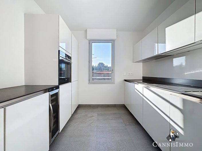 Image No.4-1 Bed Apartment for sale