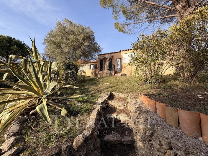 Image No.2-4 Bed House for sale