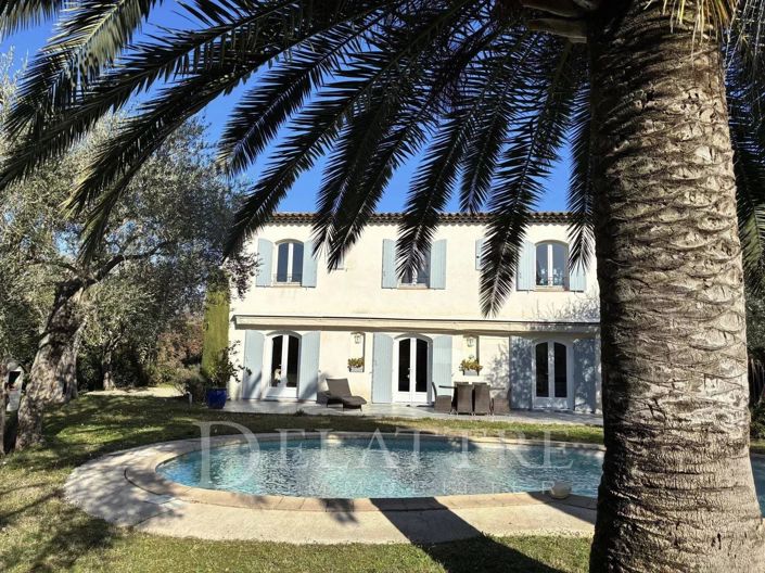 Image No.2-4 Bed House for sale