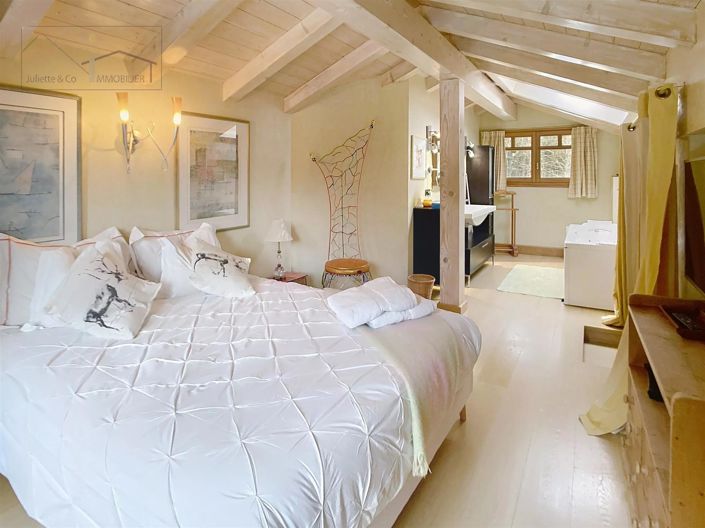 Image No.19-House for sale