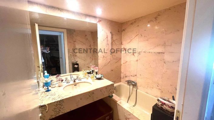 Image No.5-Apartment for sale