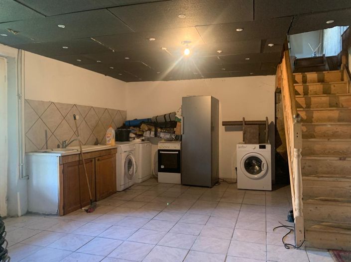 Image No.12-5 Bed House for sale