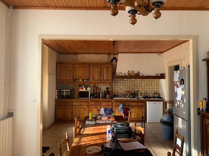 Image No.6-5 Bed House for sale