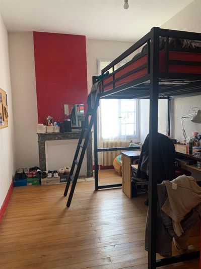 Image No.9-5 Bed House for sale