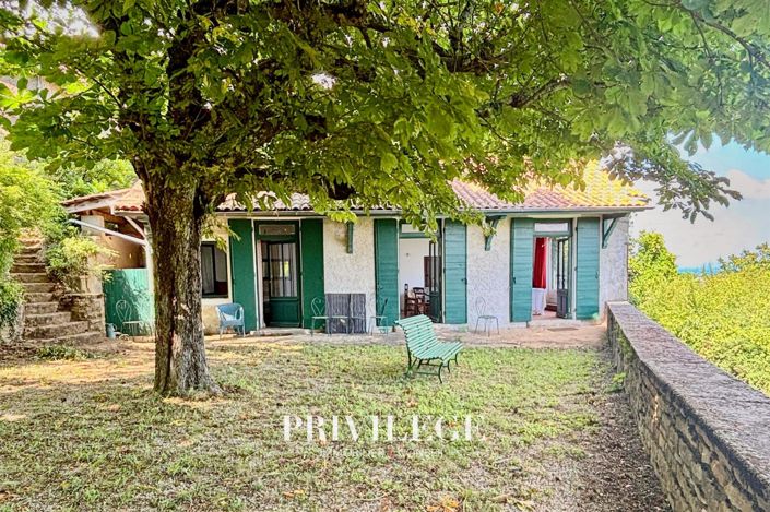 Image No.10-6 Bed House for sale