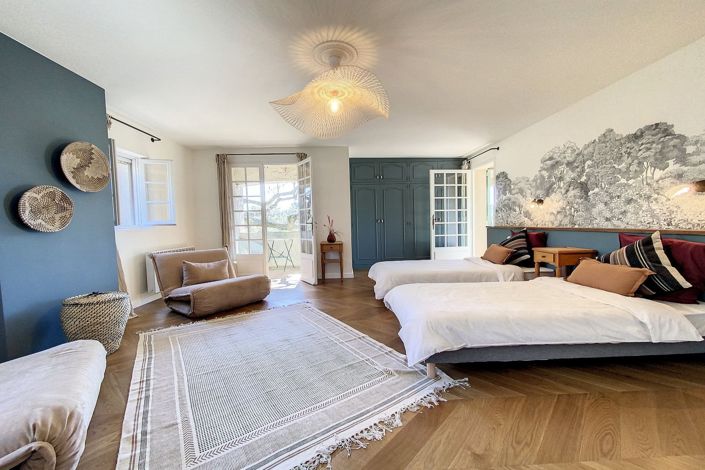 Image No.12-5 Bed House for sale
