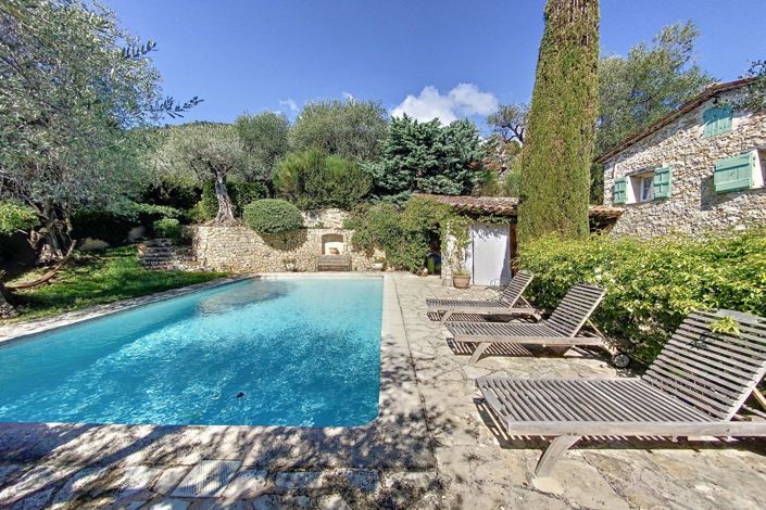 Image No.2-5 Bed House for sale