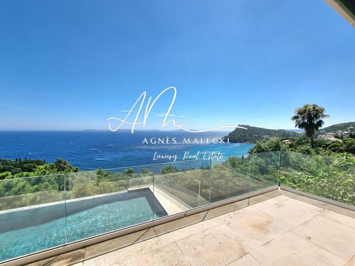 Image No.3-4 Bed House for sale