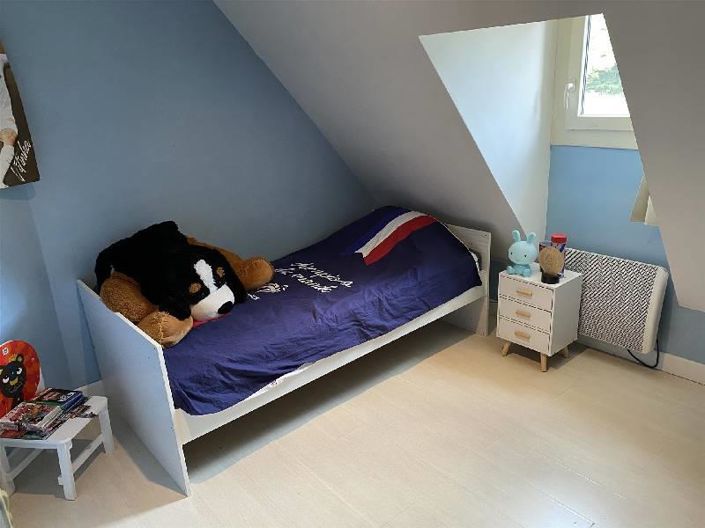 Image No.10-6 Bed House for sale