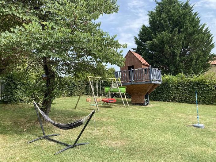 Image No.6-6 Bed House for sale