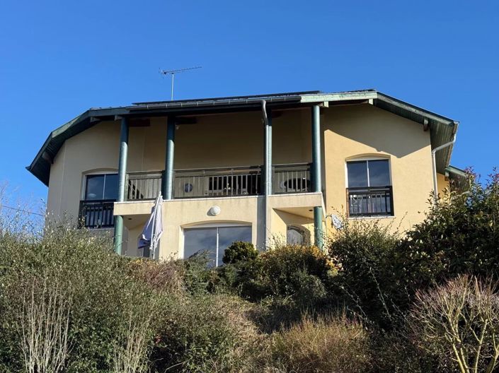 Image No.2-4 Bed House for sale