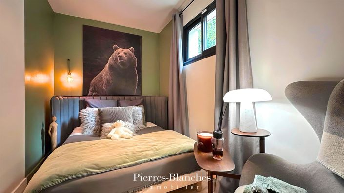 Image No.7-3 Bed House for sale