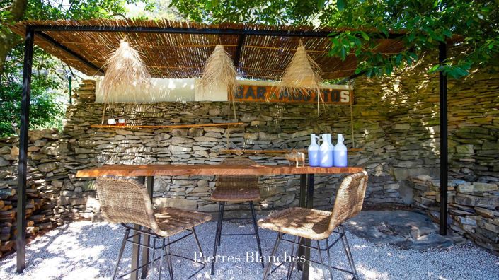 Image No.9-3 Bed House for sale