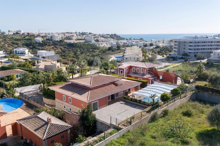 Image No.35-3 Bed House for sale